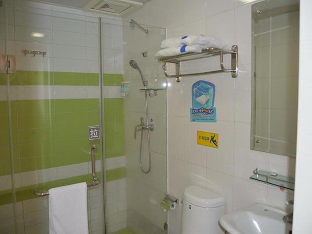 7 Days Inn Meizhou Jiangnan Kedu Commercial Plaza Exterior foto