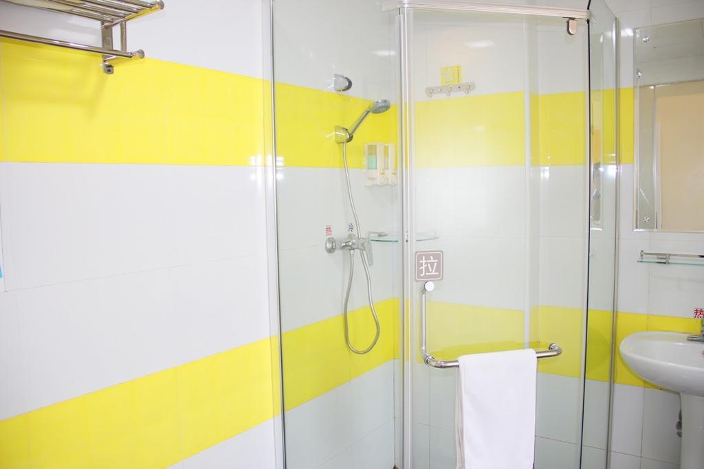 7 Days Inn Meizhou Jiangnan Kedu Commercial Plaza Exterior foto